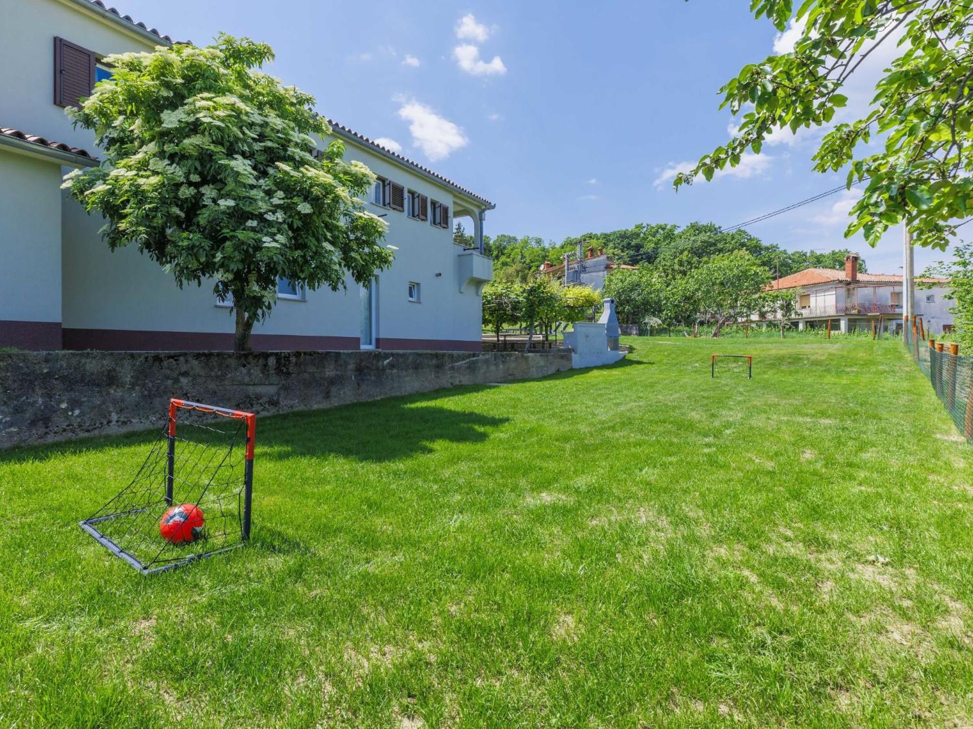 Holiday Home Carlo - Ipc102 By Interhome Pićan Exterior foto